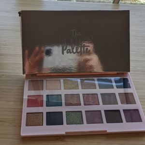 NWT CIATE EDITOR PALETTE - NEW ENGLAND